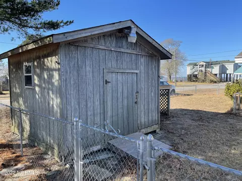 975 Albemarle Beach Rd, Roper, NC 27970 photo 4
