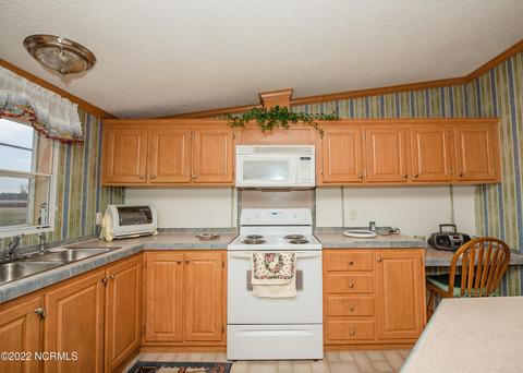 8367 Highway 41, Wallace, NC 28466 photo 14