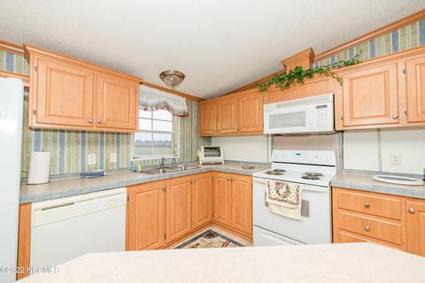 8367 Highway 41, Wallace, NC 28466 photo 11