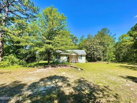 117 George Dawkins Dr, Hamlet, NC 28345
