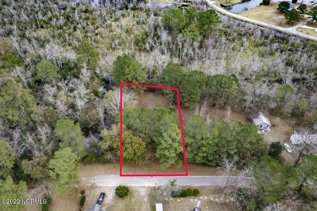 2112 S Carolina Ave, New Bern, NC 28560
