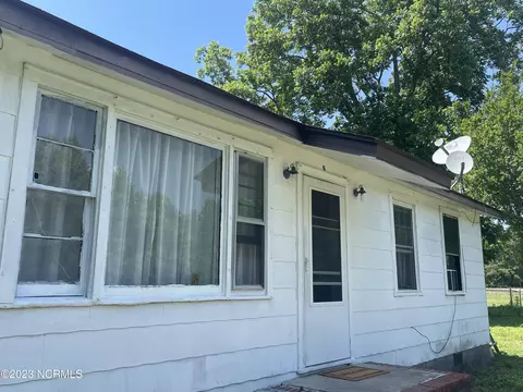 2700 Biddle Rd, Dover, NC 28526