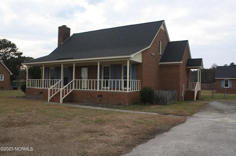 3917 Macgregor Downs Rd, Greenville, NC 27834