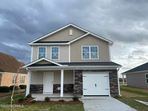 2005 Butterfield Ln, Kinston, NC 28504