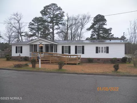 505 Cedar St, Windsor, NC 27983