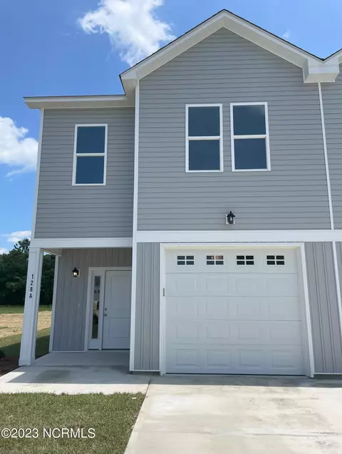 128 Pasture Ln #16A, Peletier, NC 28584