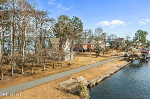 796 E Bayside Dr, Chocowinity, NC 27817 photo 2