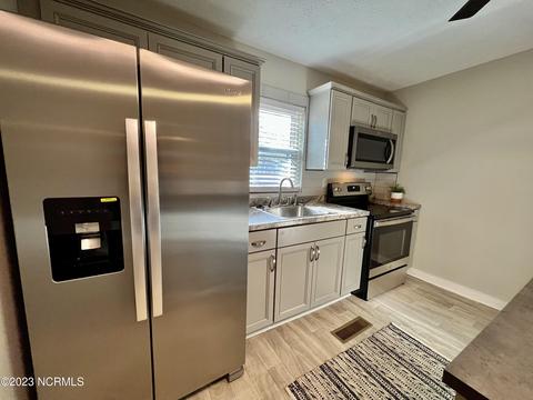 175 Daniels St, Hamlet, NC 28345 photo 5