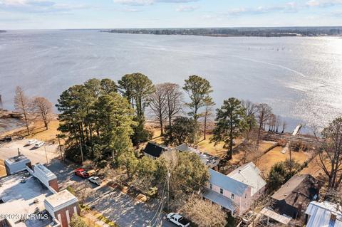 728 E Main St, Washington, NC 27889