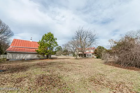 918 Sandy Ridge Rd, Tyner, NC 27980 photo 16