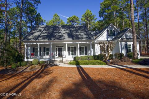 81 Stoneykirk Dr, Pinehurst, NC 28374 photo 4