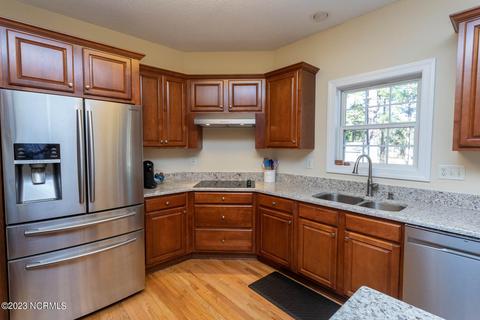 201 Erfie Dr N, Pinebluff, NC 28373 photo 6