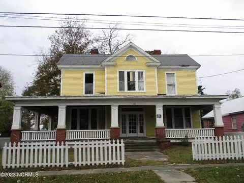 412 Mitchell St, Kinston, NC 28501