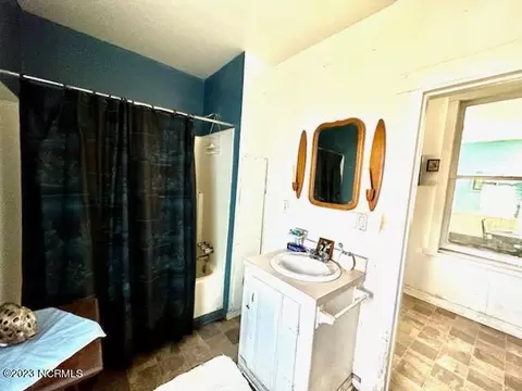 103 E Byrd St, Windsor, NC 27983 photo 11