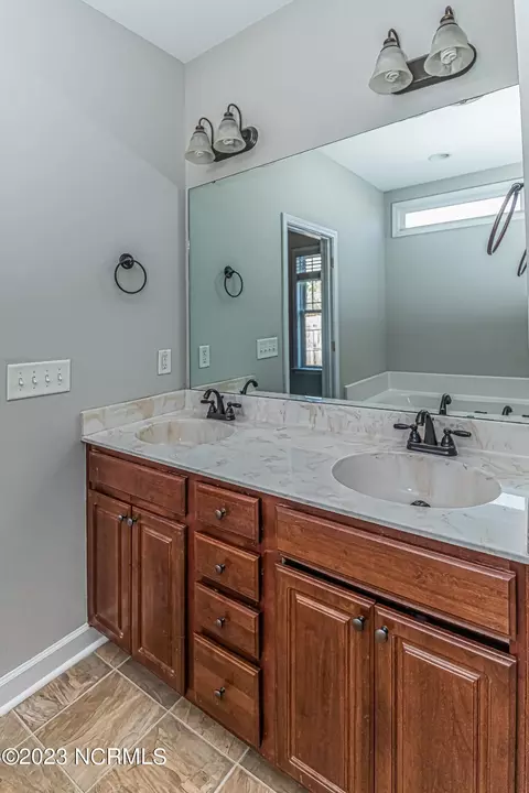 104 Padstone Ct, Dudley, NC 28333 photo 12