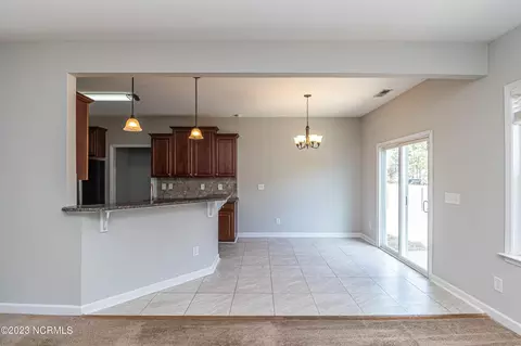 104 Padstone Ct, Dudley, NC 28333 photo 6
