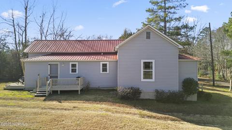 401 Front St, Vass, NC 28394 photo 4