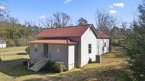 401 Front St, Vass, NC 28394 photo 3