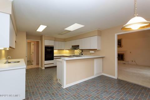330 Sugar Pine Dr, Pinehurst, NC 28374 photo 9