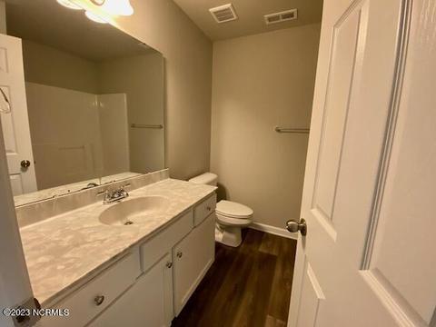 207 Cedar St, Dudley, NC 28333 photo 8