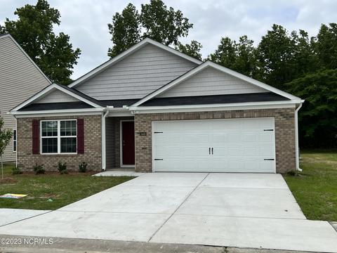 1443 N Wilshire Ct, Kinston, NC 28504
