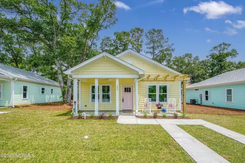 488 Jabbertown Rd, Southport, NC 28461