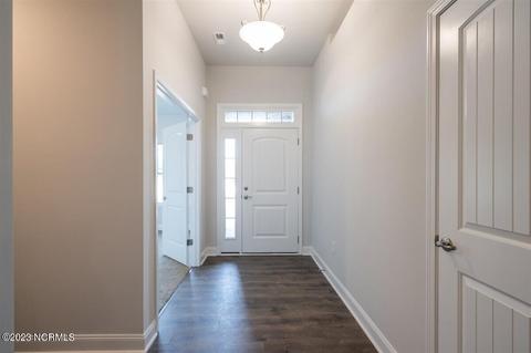807 Washington Sq, Richlands, NC 28574