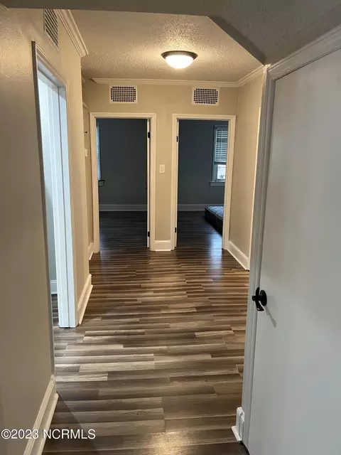 402 Cox Ave, Kinston, NC 28501 photo 7