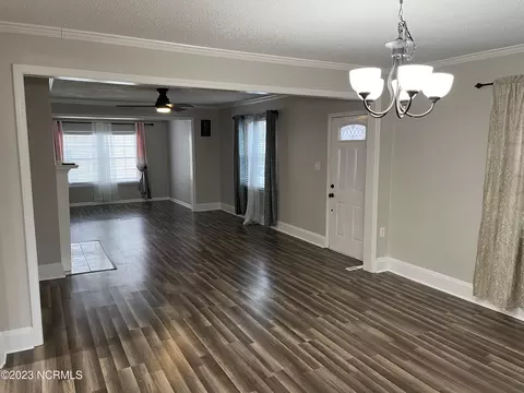 402 Cox Ave, Kinston, NC 28501 photo 4