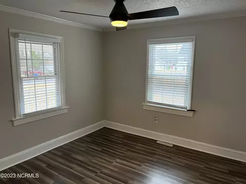402 Cox Ave, Kinston, NC 28501 photo 10