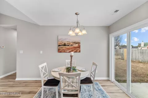 408 Dion Dr, Hubert, NC 28539 photo 7