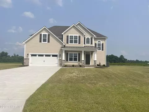 2778 Frances Ct, Grimesland, NC 27837