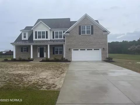 2715 Frances Court Ct, Grimesland, NC 27837