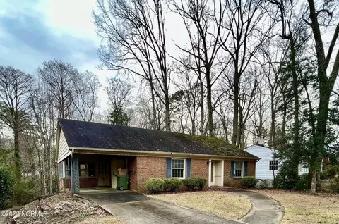 106 Short Dr, Williamston, NC 27892