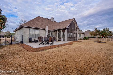 110 Castle Bay Dr, Hampstead, NC 28443 photo 26