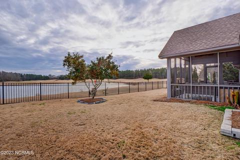 110 Castle Bay Dr, Hampstead, NC 28443 photo 28