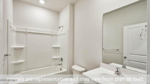 103 Stratton Pl, Washington, NC 27889 photo 3