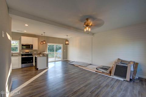 157 Otter Loop, Barco, NC 27917 photo 4