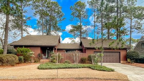 40 Baltusrol Ln, Pinehurst, NC 28374 photo 1