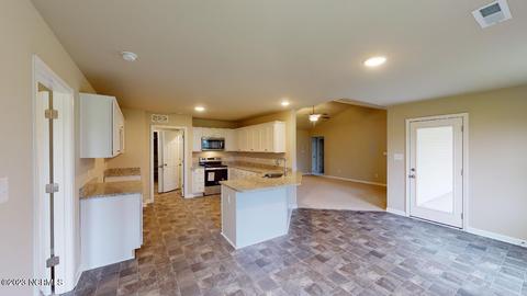 202 Cedar St, Dudley, NC 28333 photo 28
