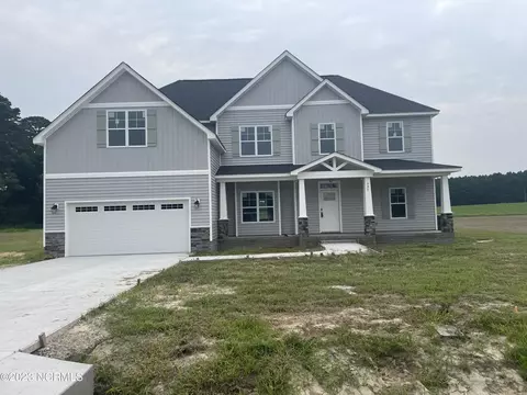 297 Shortleaf Dr, Grimesland, NC 27837
