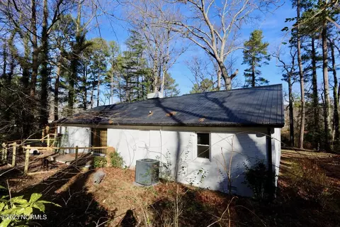 261 Old Plank Rd E, Robbins, NC 27325 photo 41