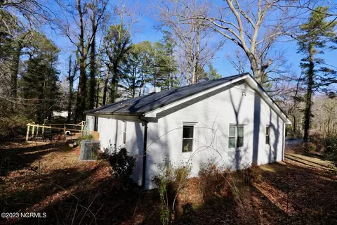 261 Old Plank Rd E, Robbins, NC 27325 photo 42
