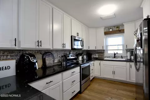 261 Old Plank Rd E, Robbins, NC 27325 photo 13