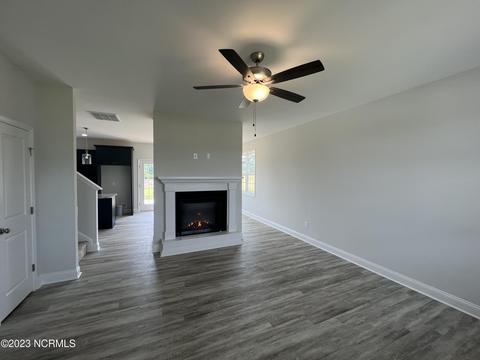 106 Fireside Dr, Benson, NC 27504 photo 6