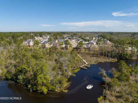 151 Broadleaf Dr, Jacksonville, NC 28546 photo 23