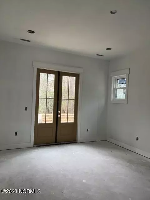 111 W High Bluff Dr, Hampstead, NC 28443 photo 31