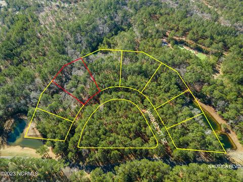 492 Vasquez Ct SE, Bolivia, NC 28422