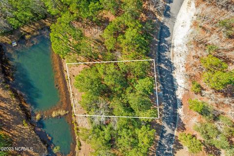 3009 Barlowe St SE, Bolivia, NC 28422