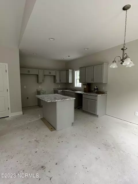 135 Queens Haven Rd, Hubert, NC 28539 photo 4